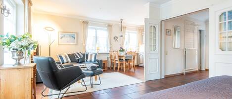 1 chambre, coffres-forts dans les chambres, fer et planche Ă repasser