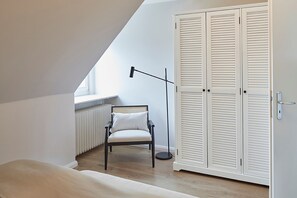 2 bedrooms, in-room safe, iron/ironing board, WiFi