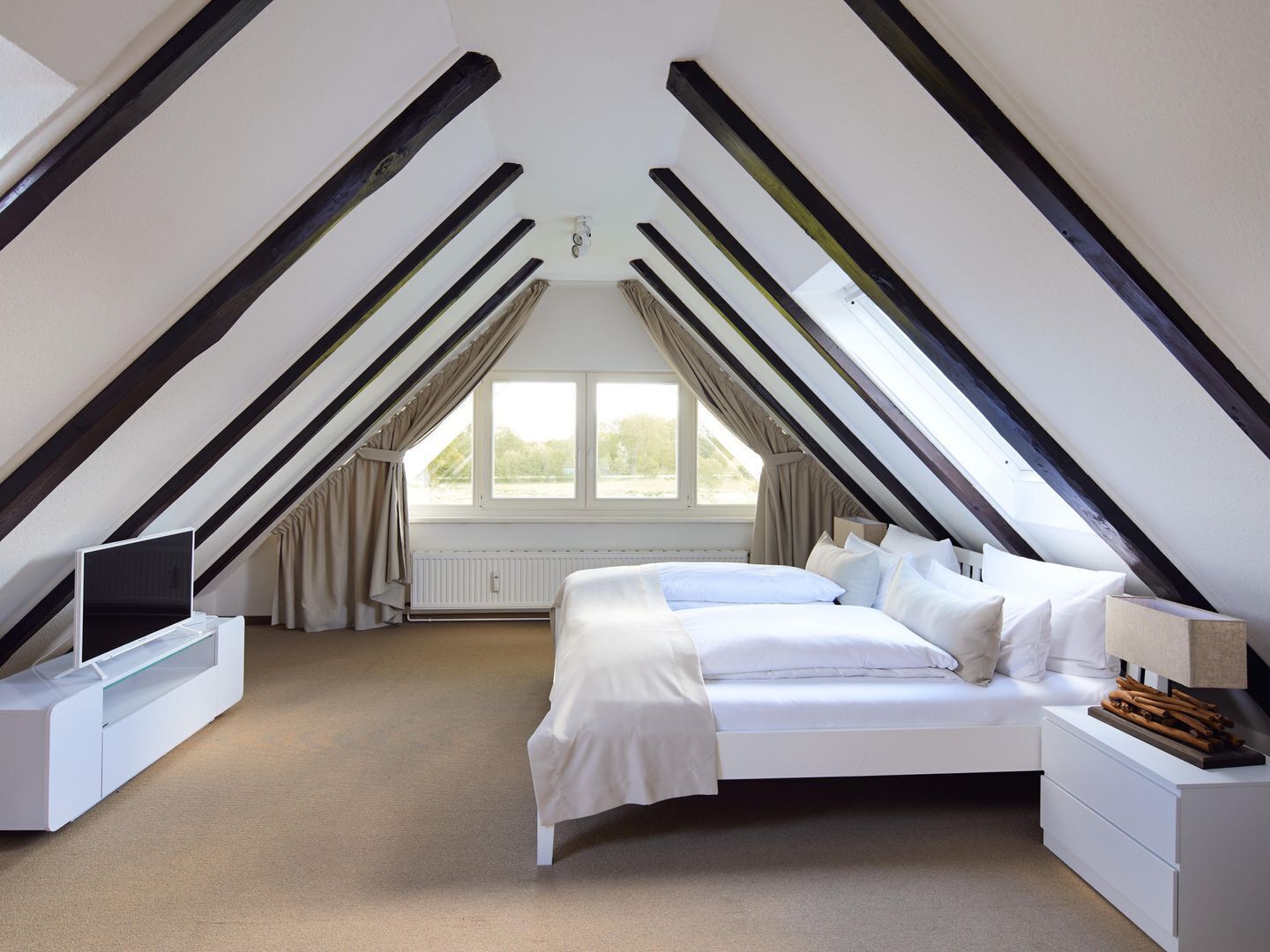 2 soverom, safe på rommet, strykejern/-brett og wi-fi