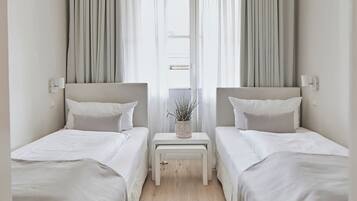 2 dormitorios, caja fuerte, tabla de planchar con plancha y wifi