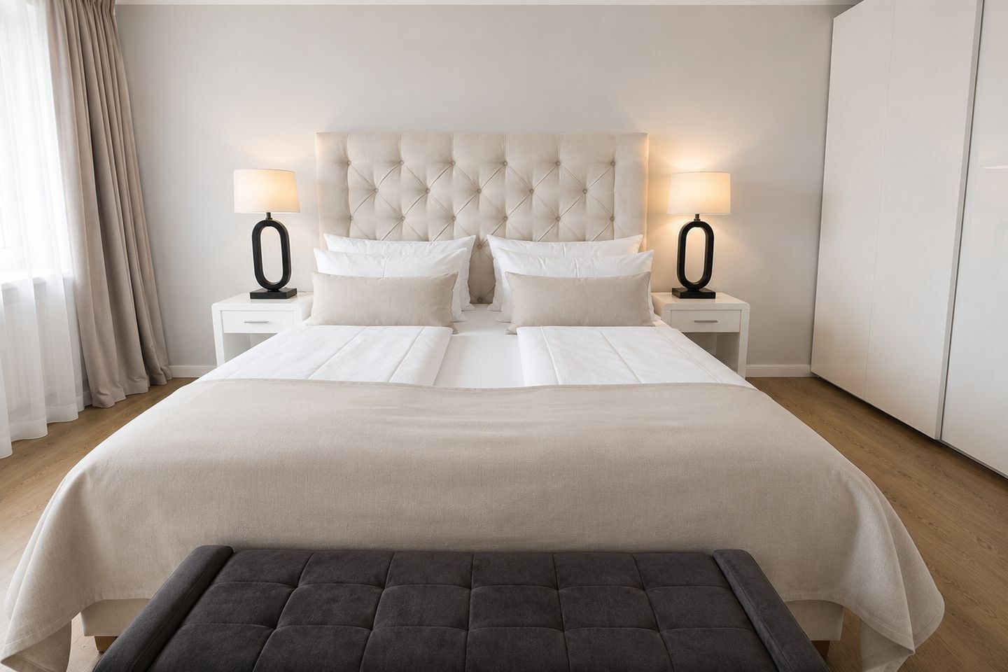 2 Schlafzimmer, Zimmersafe, Bügeleisen/Bügelbrett, WLAN