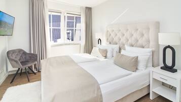 2 Schlafzimmer, Zimmersafe, Bügeleisen/Bügelbrett, WLAN