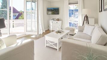 Fernseher, Stereoanlage