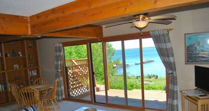 Bayfield Island View `Fedora` on Lake Superior