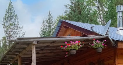 Yaak, Montana, Remote Northwest Rocky Mountain Cabin, 50 miles north of Troy, MT