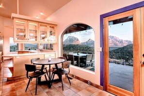Dining - Zen Retreat, Amazing Views, Minutes to Attractions (Sedona)