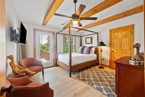 5 bedrooms, iron/ironing board, WiFi, bed sheets - Waterway Views, Private Pool, Hot Tub, IOP Home! (Isle Of Palms)