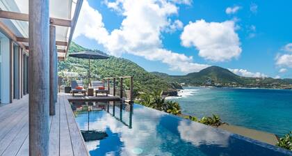 Villa Maria | Ocean Front - Located in Tropical Pointe Milou with Private Pool