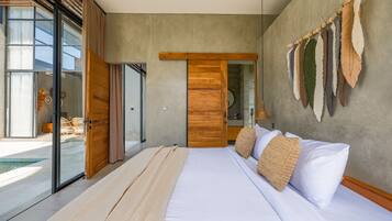 Vila, kolam renang pribadi | 4 kamar tidur, meja kerja, dan ruang kerja ramah laptop