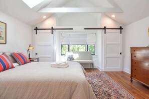 3 多间卧室、熨斗/熨衣板、WiFi、床单