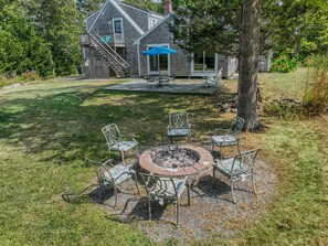 Outdoor dining - Beautiful Property w/ Separate Apartment! (Brewster)