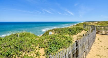 Waterfront easy access to town center!
