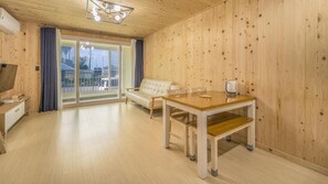 Basic Room, 1 Bedroom (bokcheung) | 1 bedroom, free WiFi