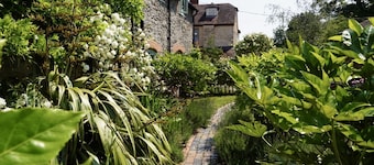 Nest Holiday Hideaway Dove Barn Amazing location!
