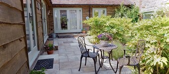 Nest Holiday Hideaway Wren Cottage Stunning Area!