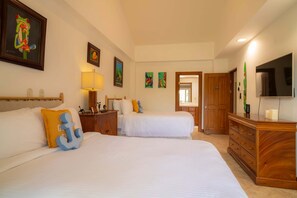 3 bedrooms, iron/ironing board, Internet, bed sheets