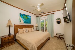 3 室のベッドルーム、アイロン / アイロン台、インターネット、ベッドシーツ