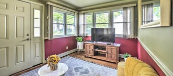 Pet-Friendly Latham Retreat ~ 7 Mi to Albany!
