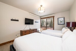 3 bedrooms, WiFi, bed sheets