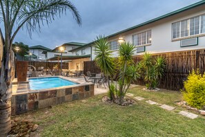 Outdoor pool - Hotel Savoy and Conference Centre (King Sabata Dalindyebo)