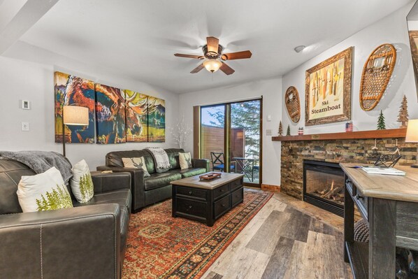 TV, fireplace, DVD player, books - Convenient Location + Free Bus Route - Patio, Pool, Hot Tub (Steamboat Springs)