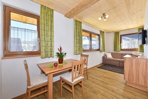 Interior - Holiday Apartment "Joselehof Enzian" with Mountain View, Wi-Fi & Garden (Ratschings)