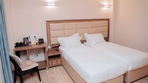 Basic Twin Room | Hypo-allergenic bedding, blackout curtains, soundproofing, free WiFi - Resident hotel (Bishkek)