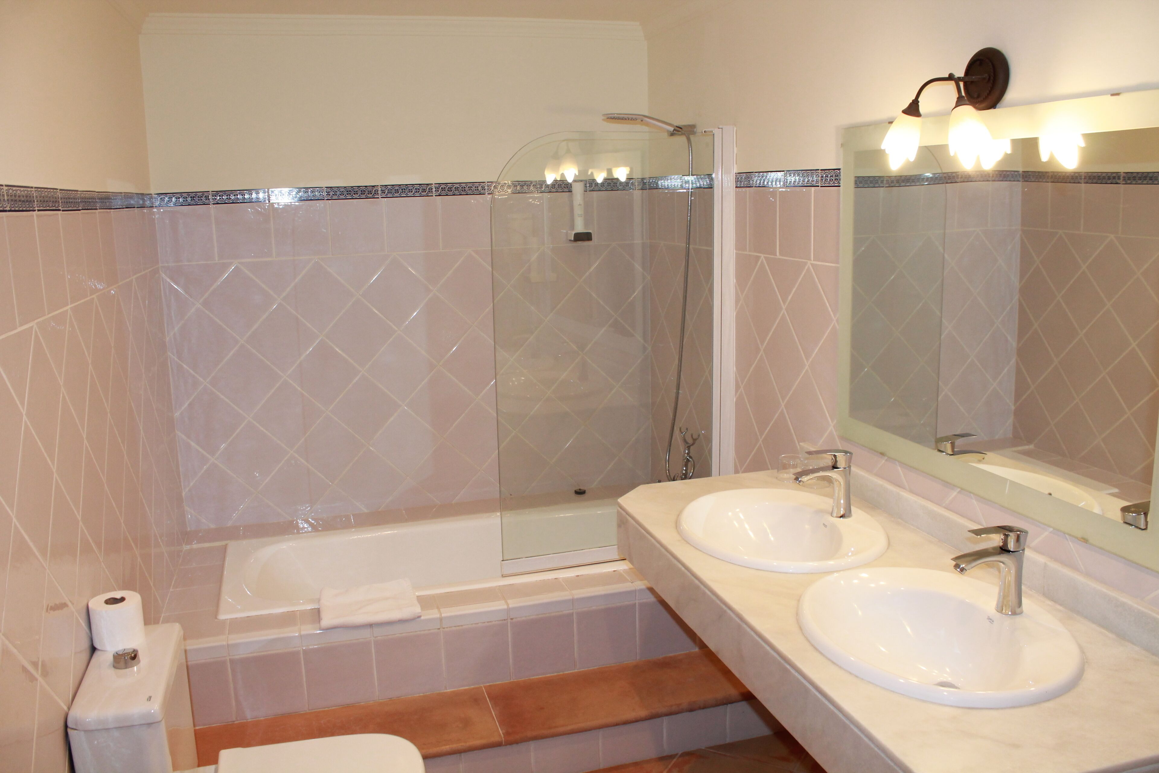 standard double or twin room | bathroom | combined shower/bathtub, hair dryer, towels, soap