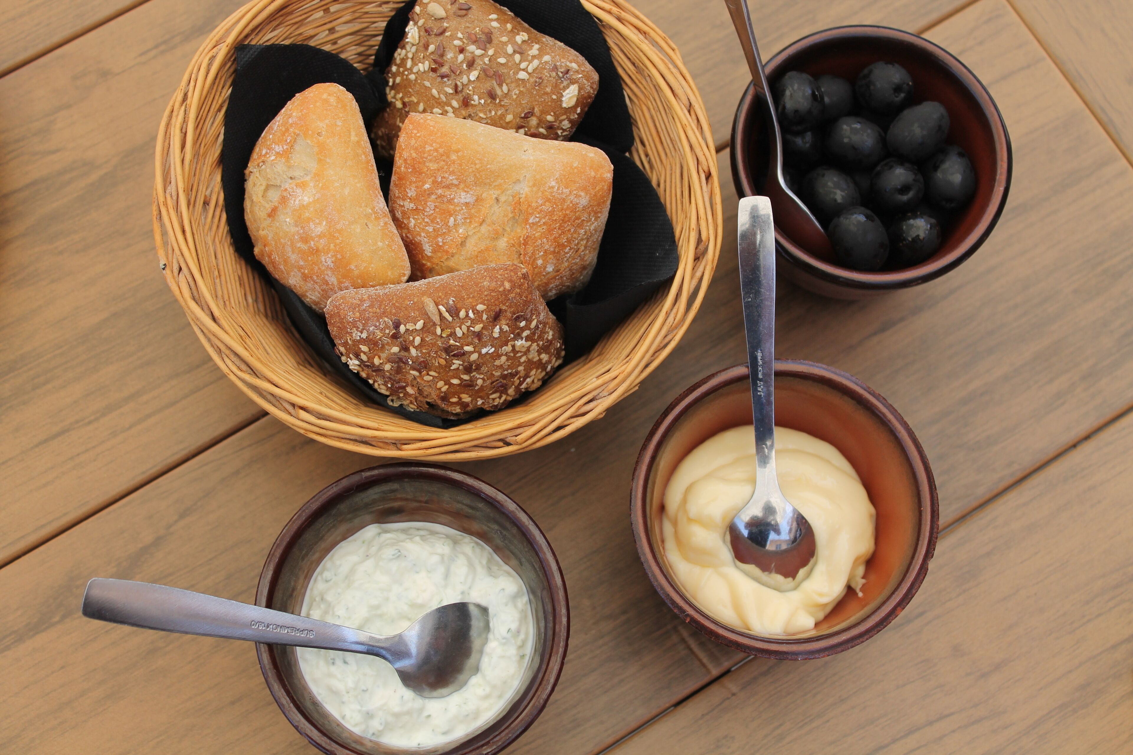 breakfast, lunch served; mediterranean cuisine, al fresco dining