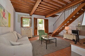 Appartement Familial, plusieurs chambres, 2 salles de bains, côté montagne (Francigena 4) | Coin séjour