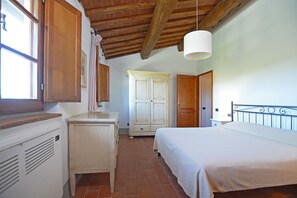 Familienapartment, Mehrere Schlafzimmer, 2 Bäder, Bergseite (Francigena 9)