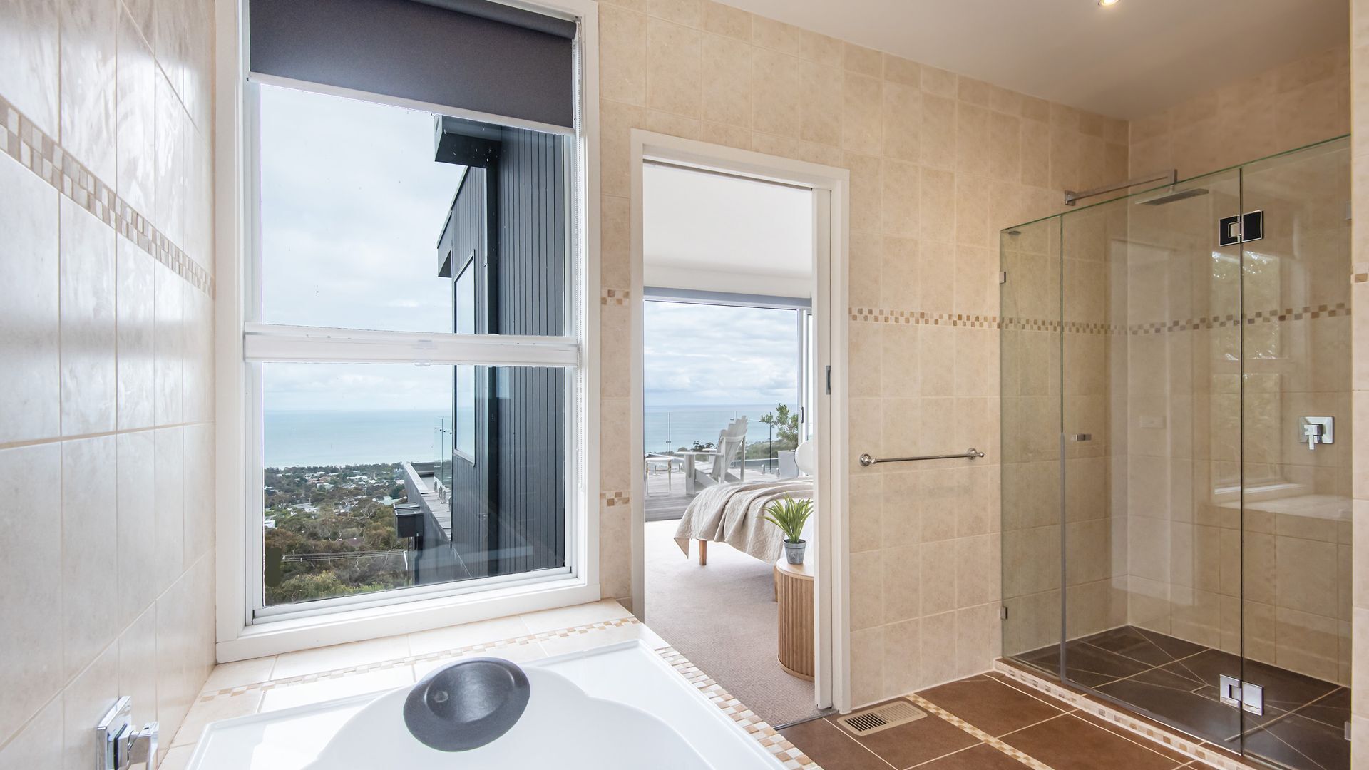 Bathtub, hair dryer, towels