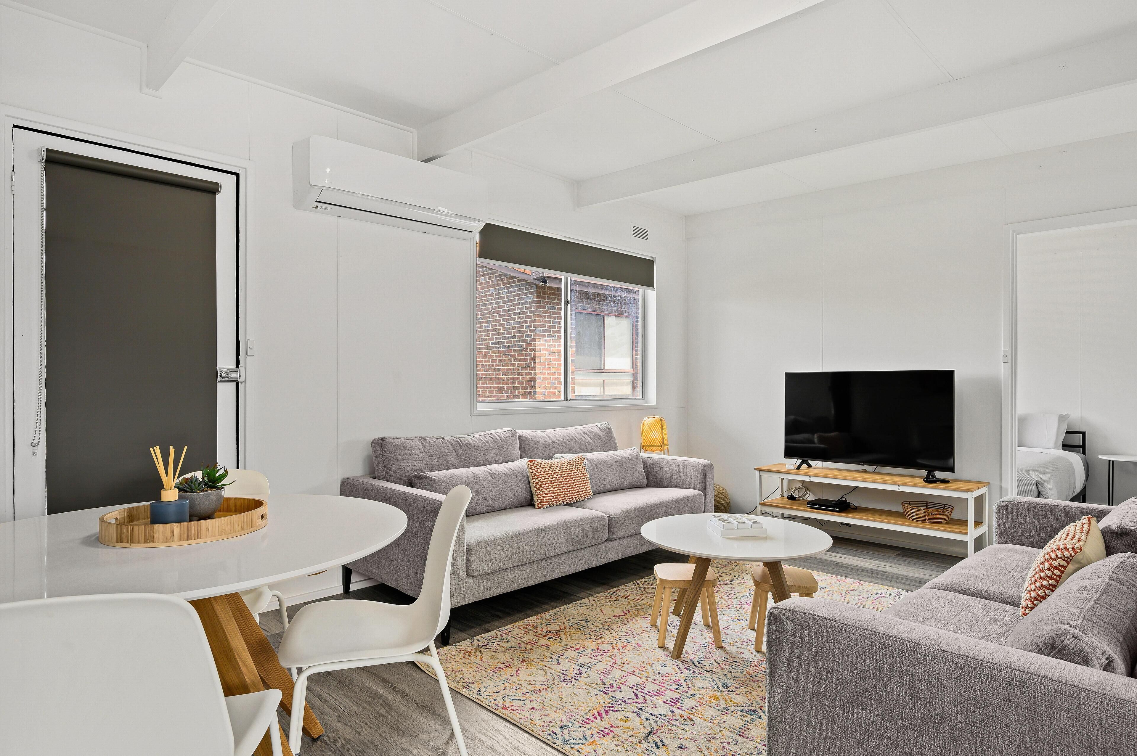 The HardyOne ~ Aldinga Beach - Stunning Abode in Serene Silver Sands — image 23
