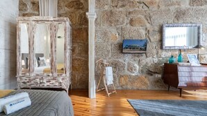 1 soverom, strykejern/-brett, reiseseng for barn og wi-fi