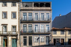 Exterior - Gorgeous Flat w/ Balcony by HostWise (Porto)