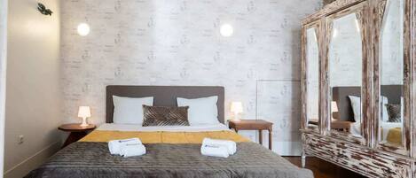 1 soverom, strykejern/-brett, reiseseng for barn og wi-fi