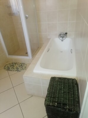 Bathroom - Repa Boutique Guest Lodge (Kimberley)
