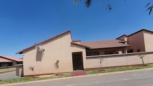 Unclassified image, 3 of 22, button - Repa Boutique Guest Lodge (Kimberley)