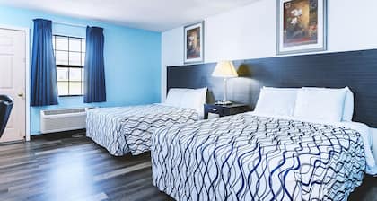 Blue Way Inn & Suites Wellington - Deluxe 2 Queen Bed Non Smoking