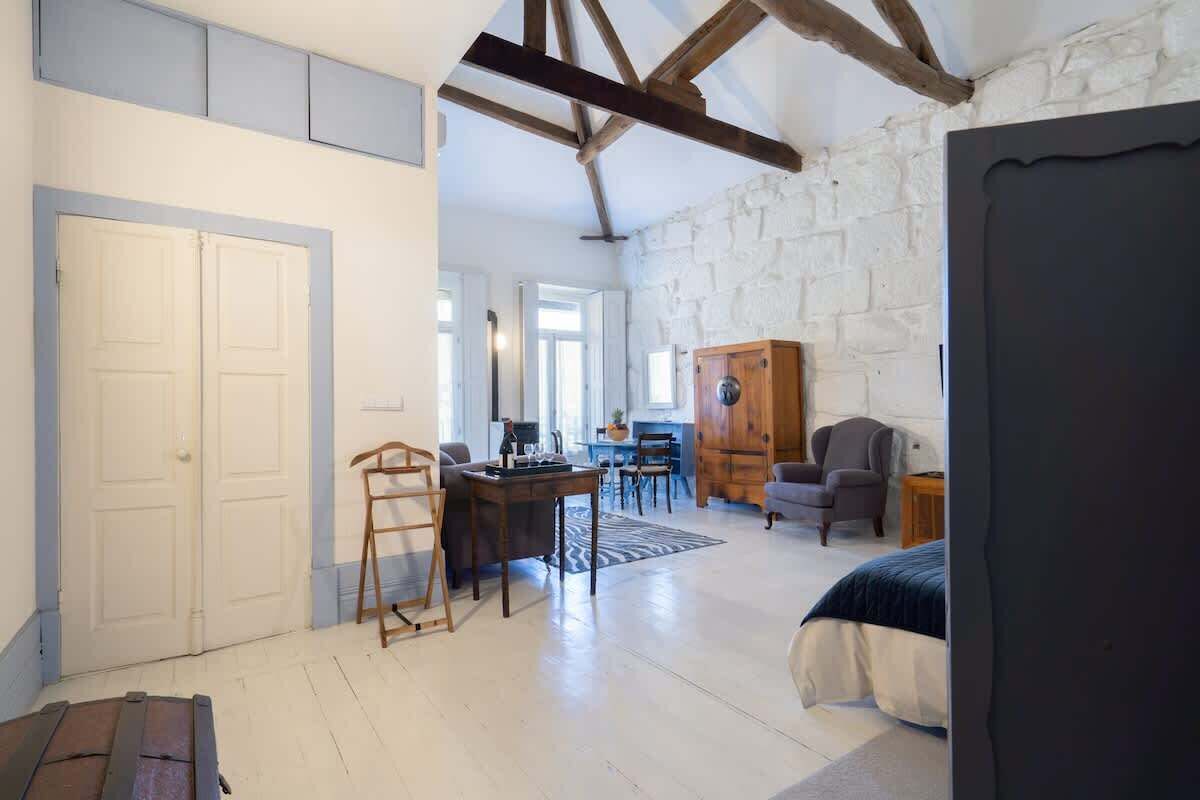 1 quarto, ferros/tábuas de passar roupa, berço de viagem, Wi-Fi