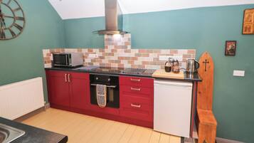 Fridge, dishwasher, electric kettle, toaster