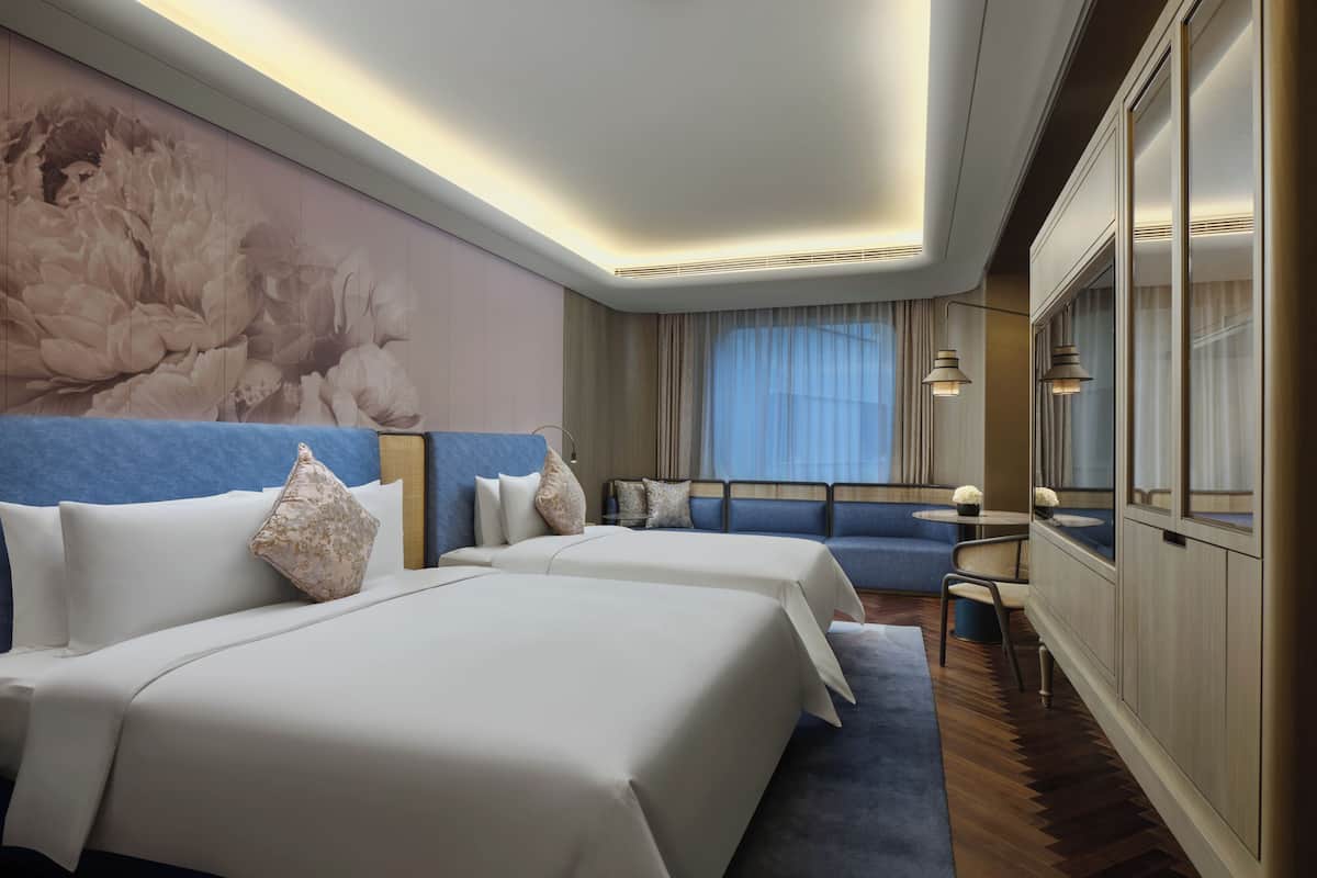 Grand Family Room