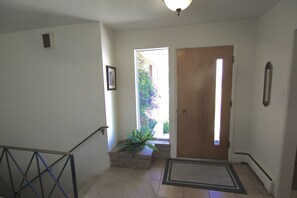 Interior - Horsehead Haven in Monticello (Monticello)