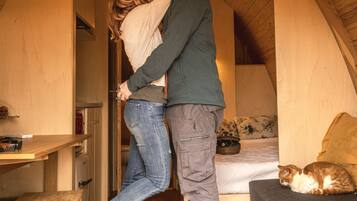 1 chambre, bureau, Wi-Fi gratuit, draps fournis