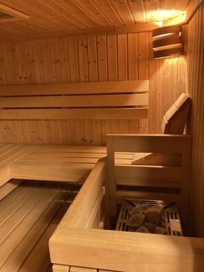 Sauna - Family house incl. sauna garden & swimming pond (Anif)