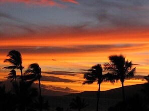 Beach nearby - Lower floor closer to the ocean at Maui Sunset A214 (Kihei)