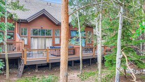 Townhome, 4 Bedrooms | Bahagian luar