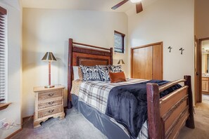 Townhome, 4 Bedrooms | 4 bedrooms, iron/ironing board, free WiFi