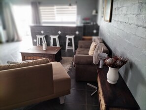 Leilighet | Oppholdsområde | Peis