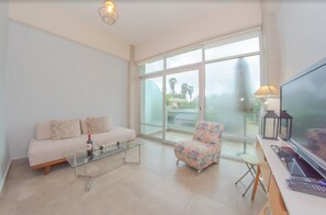 Smart-TV, Bücher, Streaming-Dienste